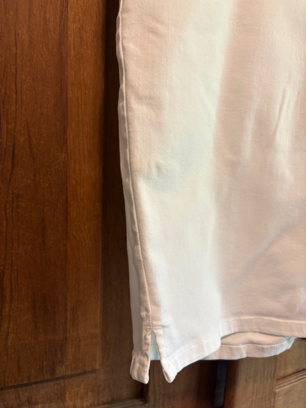 Liz Claiborne White Women's Bermuda Shorts - Picture 5 of 5